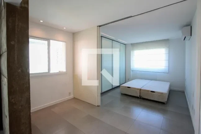 Imagem Apartamento à Venda - Barra da Tijuca, 1 Quarto, 80 m2
