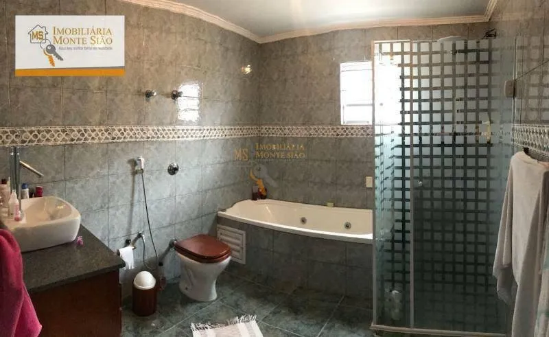 Imagem Sobrado com 3 dormitórios à venda, 262 m² por R$ 873.000,00 - Jardim Bela Vista - Guarulhos/SP