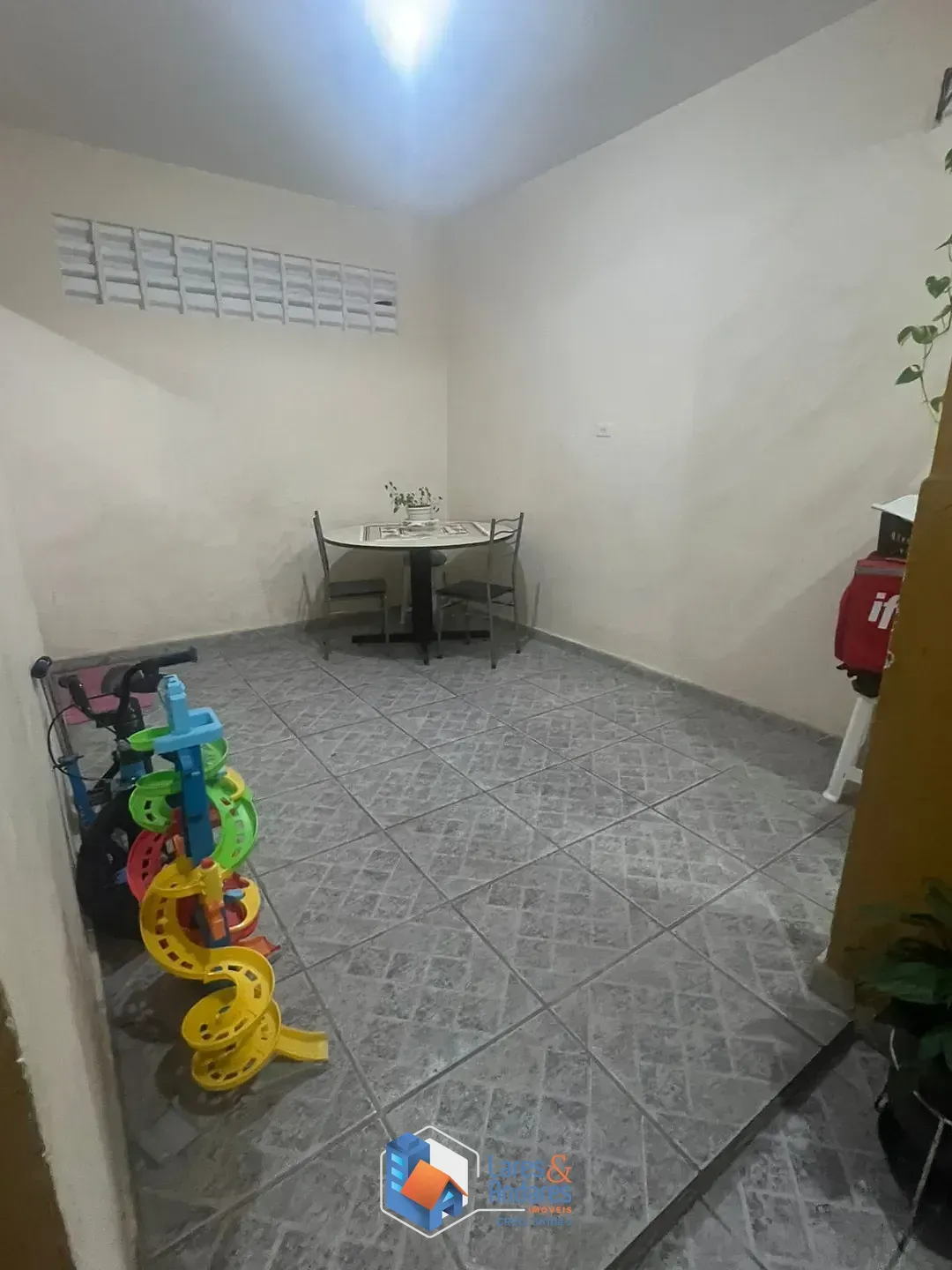 Imagem Sobrado para venda em Vila Pompéia com 3 quartos, 76m²