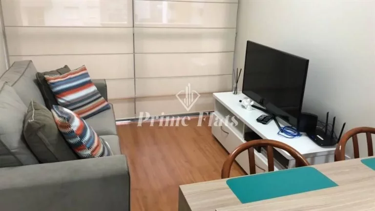 Foto do imóvel Flat disponível para venda no Condomínio Moema Top Life, com 32m², 1 dormitório e 1 vaga de garagem em Rua Tuim
