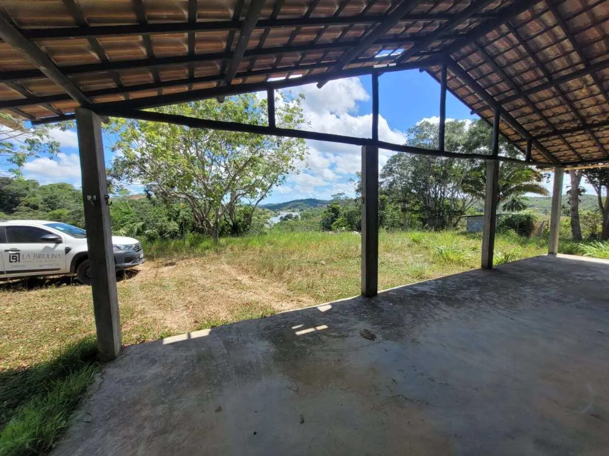 Imagem Sítio à venda em Mata de São João, com 2 quartos, 201m2m2