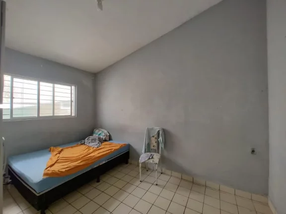 Imagem Casa para Venda em Recife, San Martin, 3 dormitórios, 2 banheiros, 1 vaga