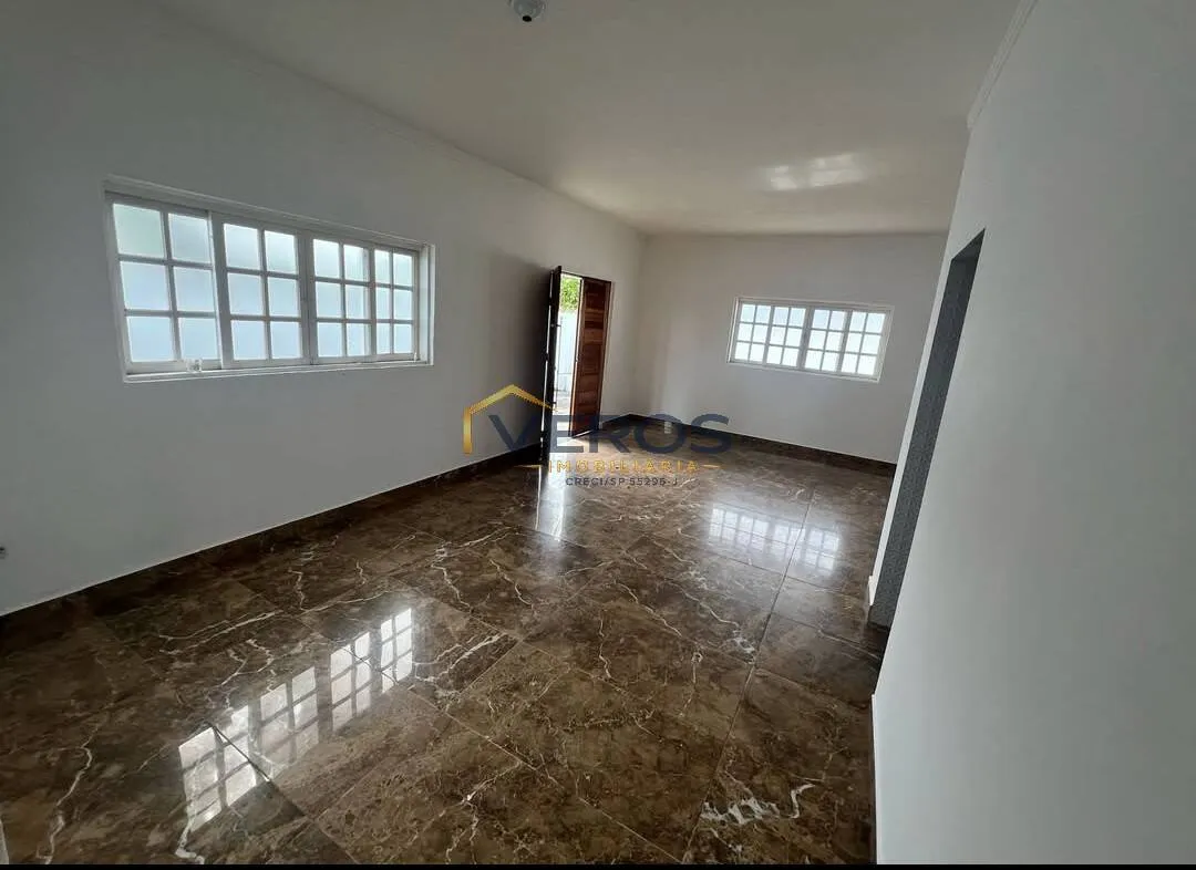 Foto do imóvel Casa com 3 Dormitórios para Locação no Indaiá - Caraguatatuba/SP