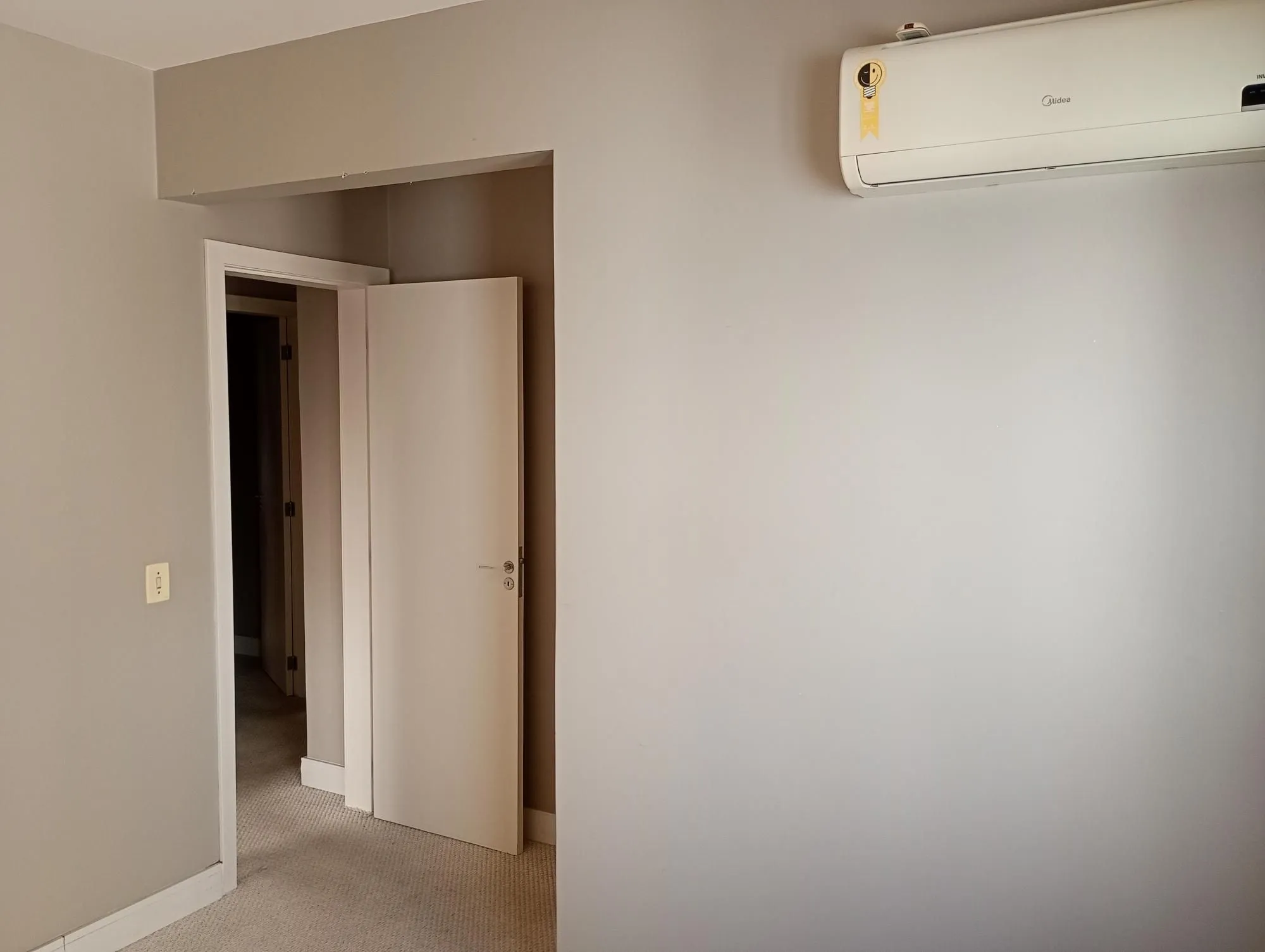 Imagem Apartamento 3 quartos, 1 suíte a uma quadra da Plínio