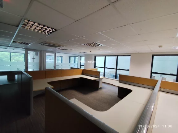Imagem Conjunto comercial com 160m² próximo a Avenida Paulista.