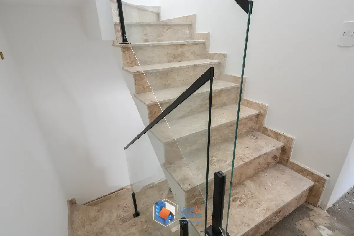 Imagem Sobrado para venda em Vila Gumercindo com 3 quartos, sendo 1 suíte, 150m²