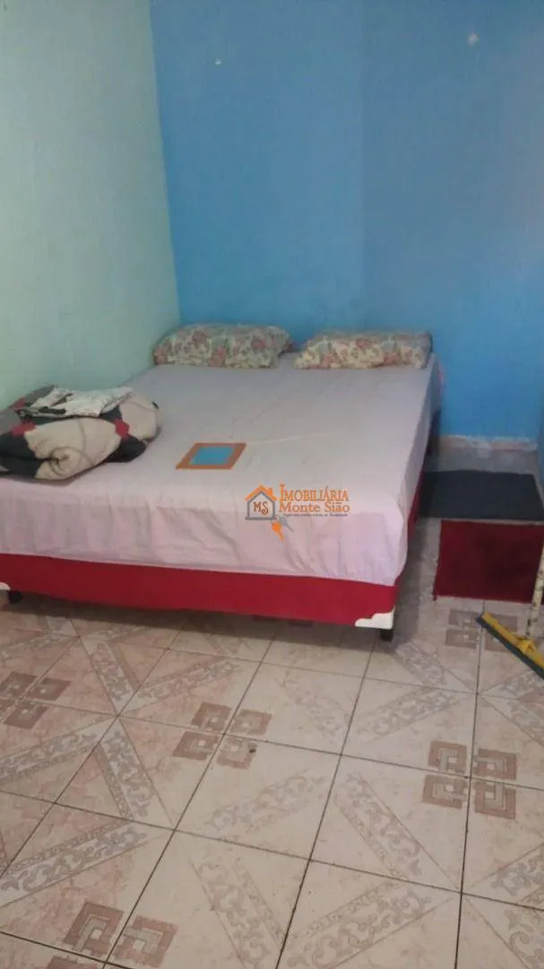 Imagem Sobrado com 12 dormitórios à venda, 375 m² por R$ 350.000,00 - Taboão - Guarulhos/SP
