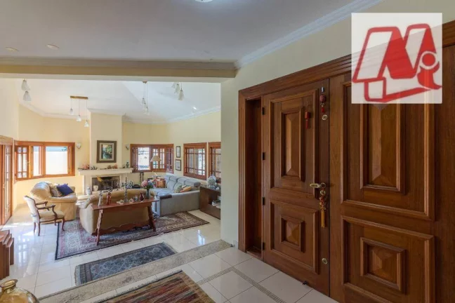 Imagem No Partenon, casa de 740m,² 4 suites. piscina