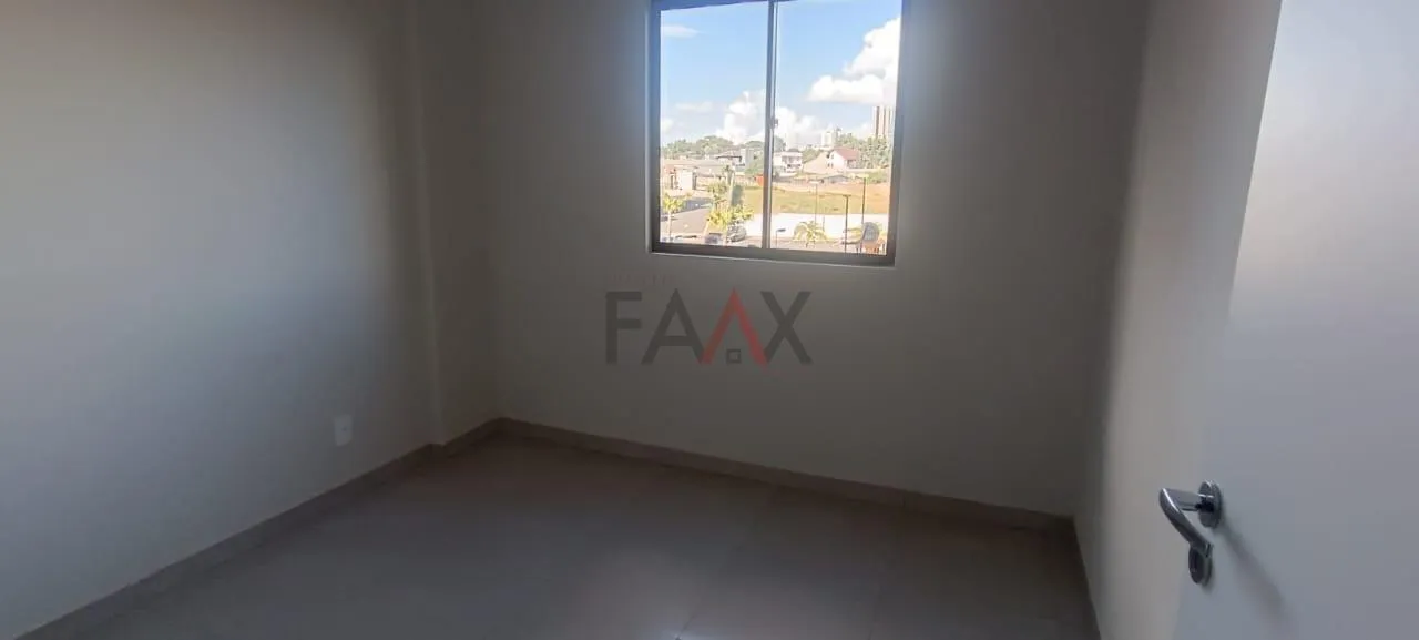 Imagem Apartamento 2 Quartos Semi Mobiliado no Vista Batel com Sacada e Churrasqueira