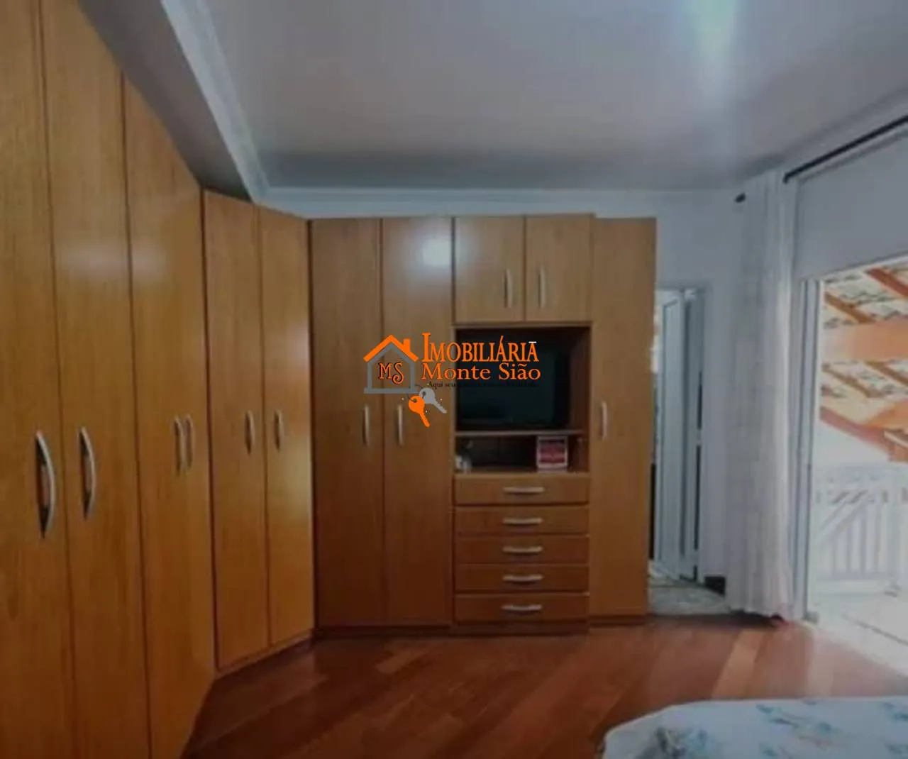 Imagem Sobrado com 4 dormitórios à venda, 250 m² por R$ 1.200.000,00 - Jardim Santa Mena - Guarulhos/SP