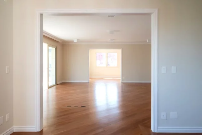 Imagem Luxury 3 Bedroom Apartment for Sale in São Paulo - Jardim Paulistano 3 Suites, 4 Bathrooms, 3 Parking Spaces, 278m² Area