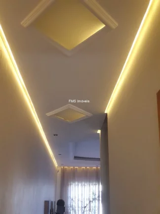 Imagem Casa à venda em São Paulo-SP na Vila Esperança com 4 quartos, 4 suítes e 3 vagas de garagem.