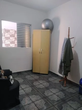 Imagem Sobrado Maravilhoso 240 m² 3 Dormitórios 2 vagas de Garagens Estuda Carro
