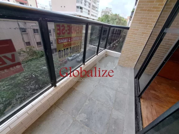 Imagem Apartamento á venda com 232m², 4 suítes, varanda de frente, 3 vagas por R$1.596.000,00 no Boqueirão em Santos