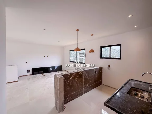 Imagem Casa à venda, 130 m² por R$ 690.000,00 - Albuquerque - Teresópolis/RJ