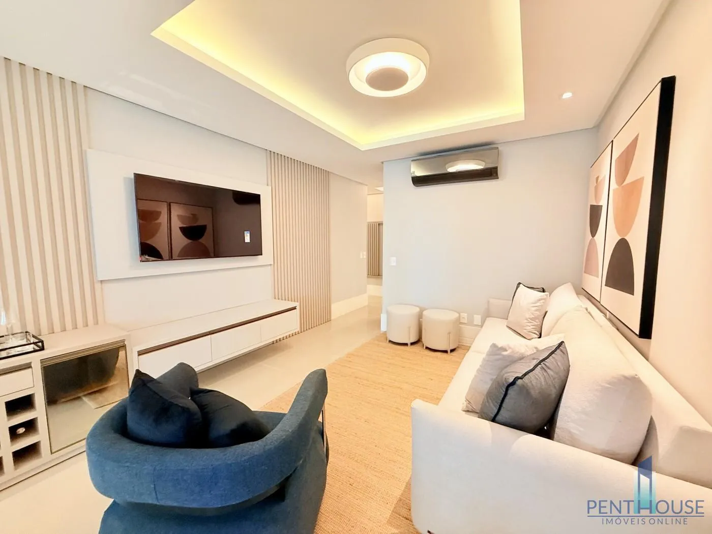 Imagem Apartamento Quadra Mar para Venda em Balneário Camboriú, CENTRO, 3 dormitórios, 3 suítes, 4 banheiros, 4 vagas