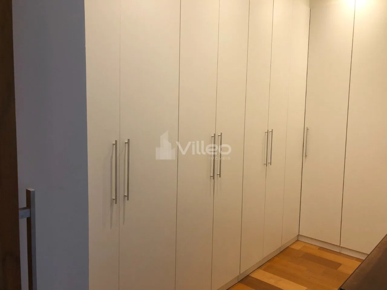 Imagem Apresentamos esta excelente casa térrea localizada em um dos condomínios mais exclusivos de Soroca...