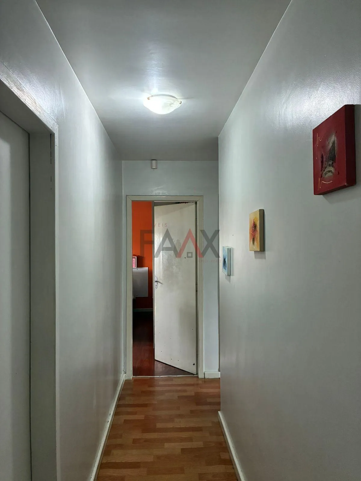 Imagem Casa à Venda no Bonsucesso com Potencial Residencial e Comercial.