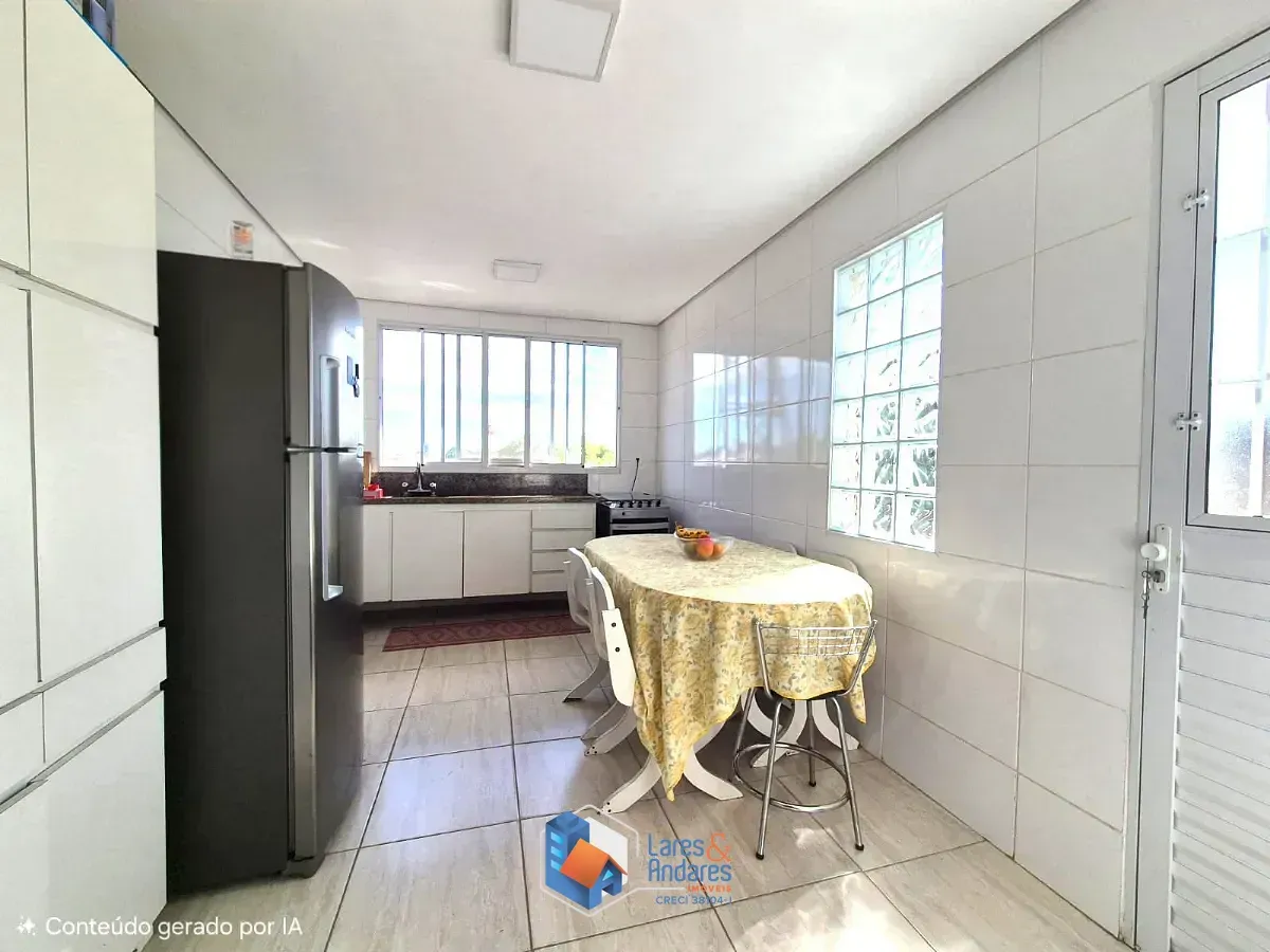Foto do imóvel Casa de vila para venda em Indianópolis com 3 quartos, 150m² em Rua João Baptista da Rocha Correa