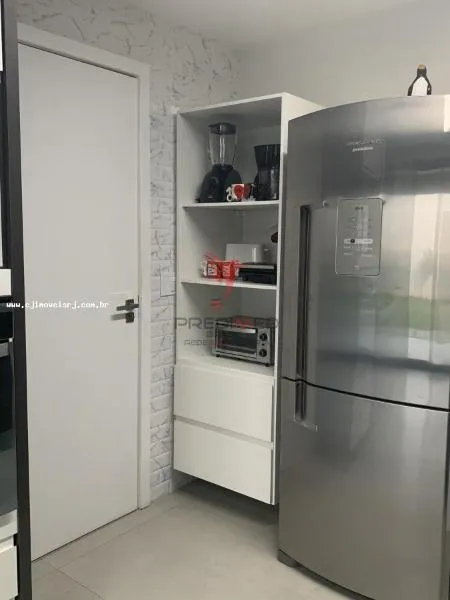 Imagem Casa 4 dormitórios 2 suítes 326m² 2 vagas Portinho Cabo Frio/RJ