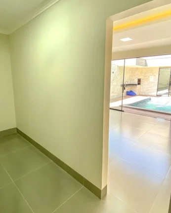 Imagem Casa De 3/4 Sendo 1 Suite No Ravena Sozinha No Lote