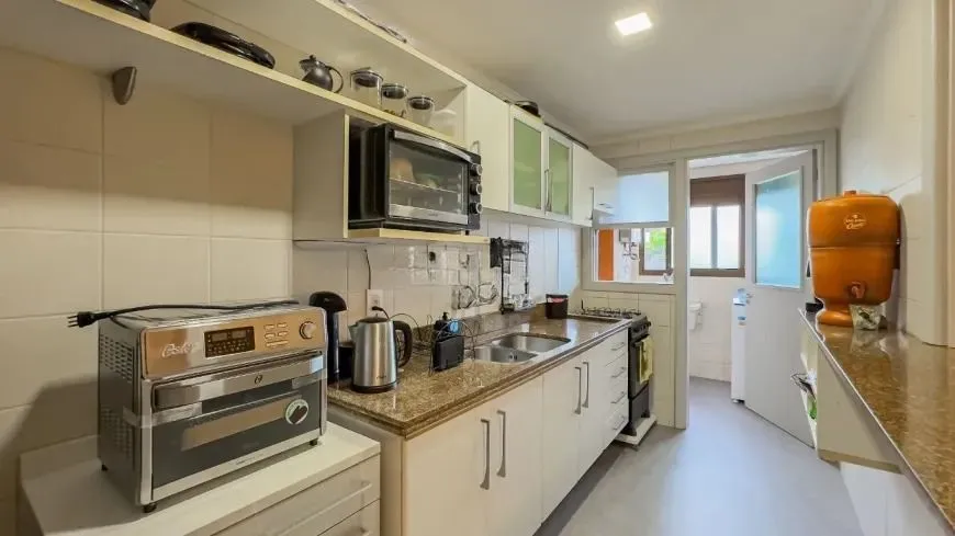 Imagem Apartamento Locado 3 Quartos sacada e churrasquira, Av. Panamericana - Lindoia