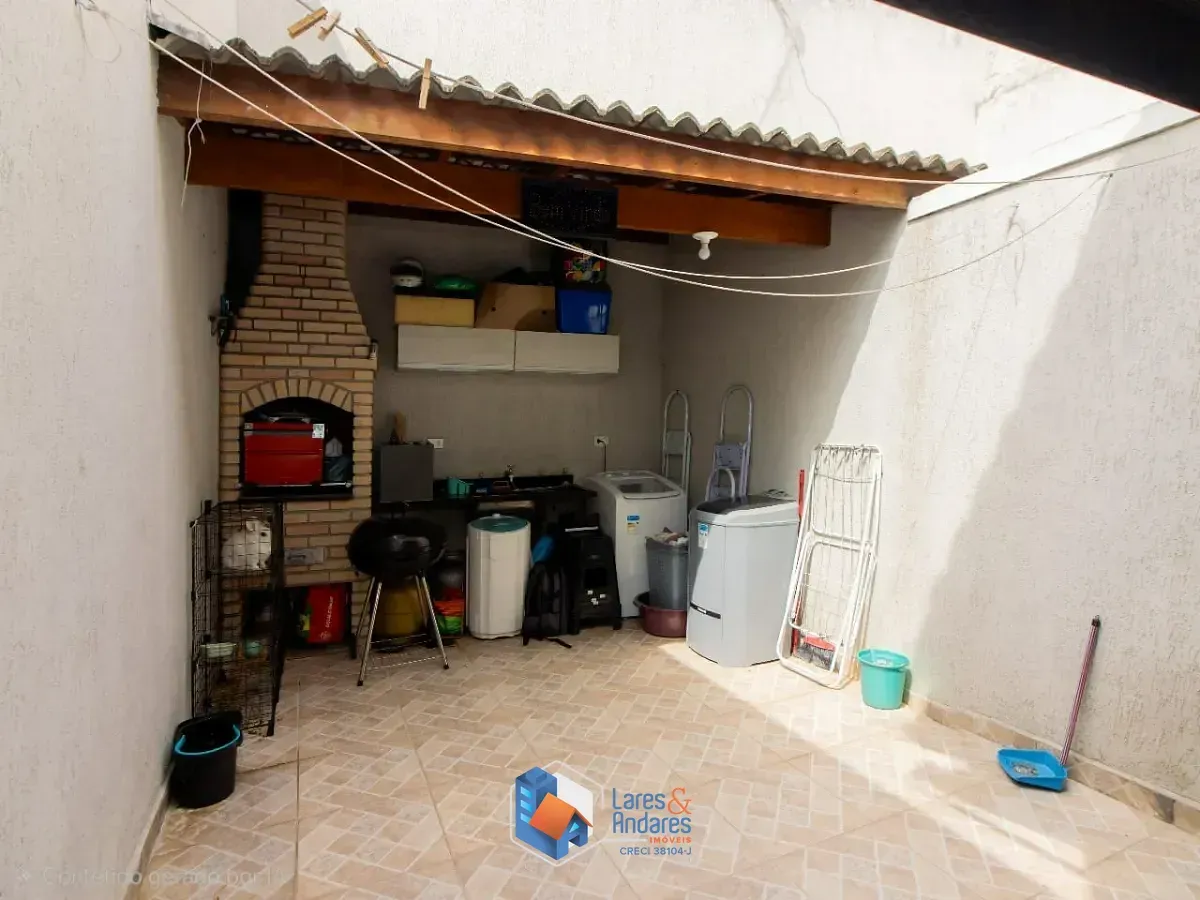Imagem Sobrado para venda em Jardim Tremembé com 3 quartos, sendo 1 suíte, 98m²