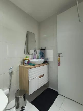 Imagem Apartamento à venda na Barra da Tijuca, Rio de Janeiro-RJ: 2 quartos, 1 sala, 1 banheiro, 1 vaga de garagem!