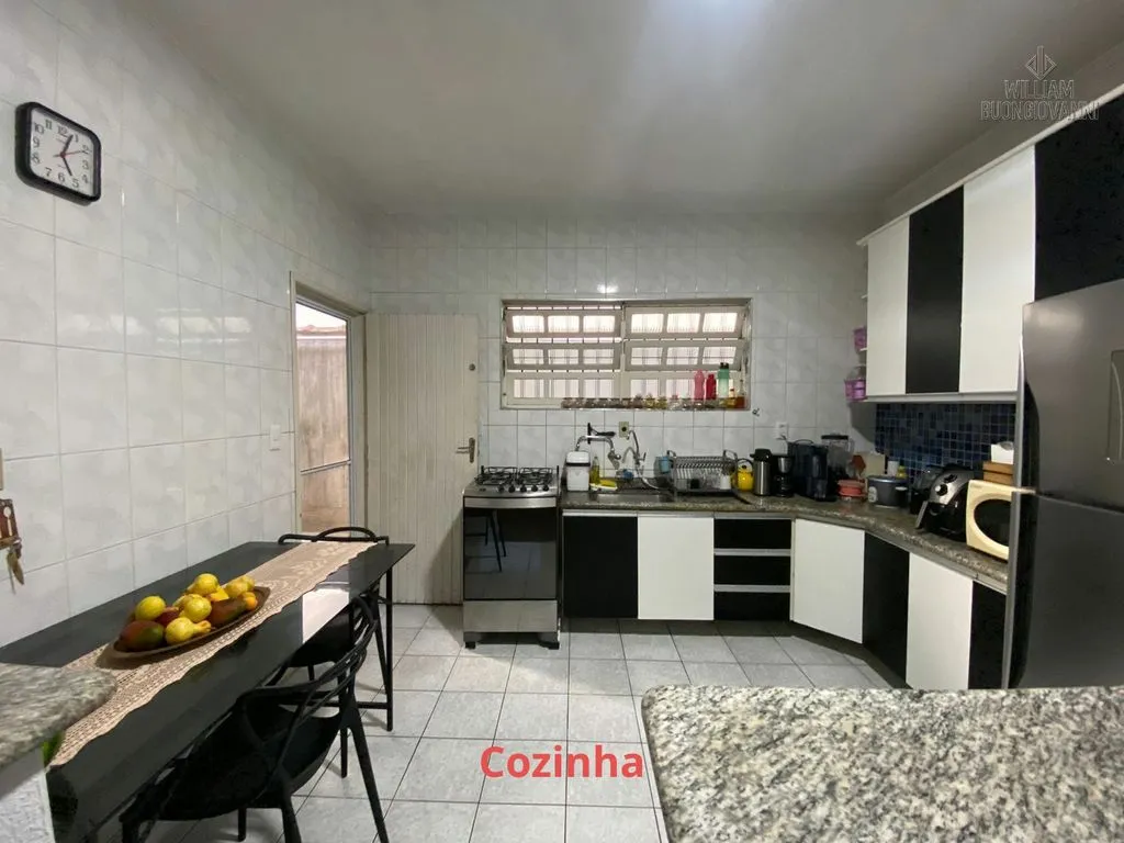 Imagem Casa térrea com 2 dormitórios sendo 2 suítes no bairro Caiçara