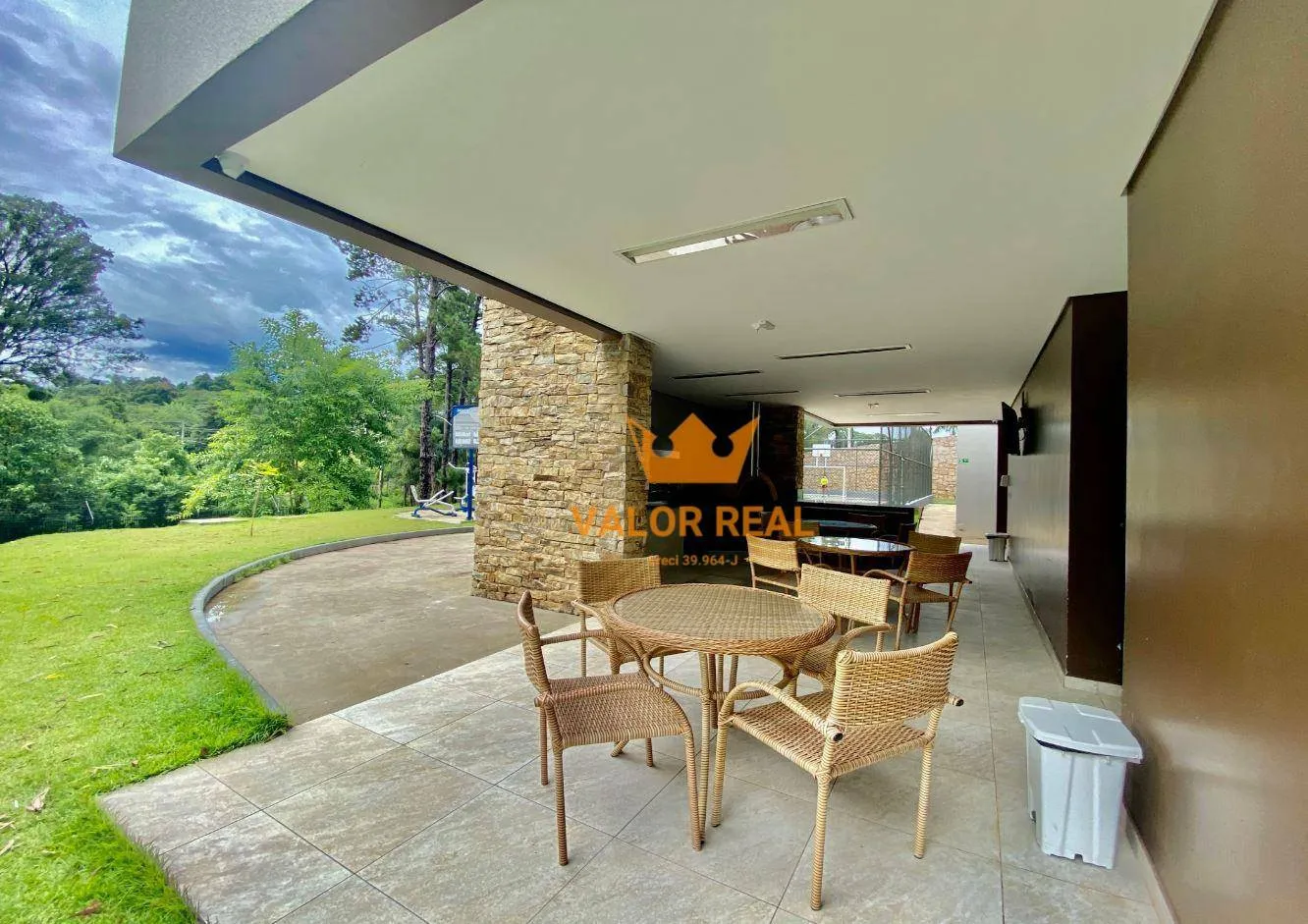 Imagem Terreno Alto Padrão, Cond Brisas Mata, 315 m2