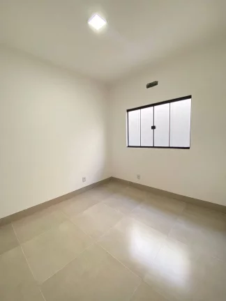 Imagem CASA DE 3 QUARTOS SENDO 1 SUÍTE NO SETOR PARQUE ITATIAIA