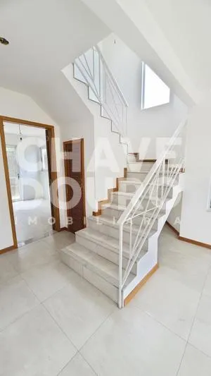 Imagem Casa em condomínio com 4 Quartos (1 suíte) em Vargem Grande Teresópolis RJ