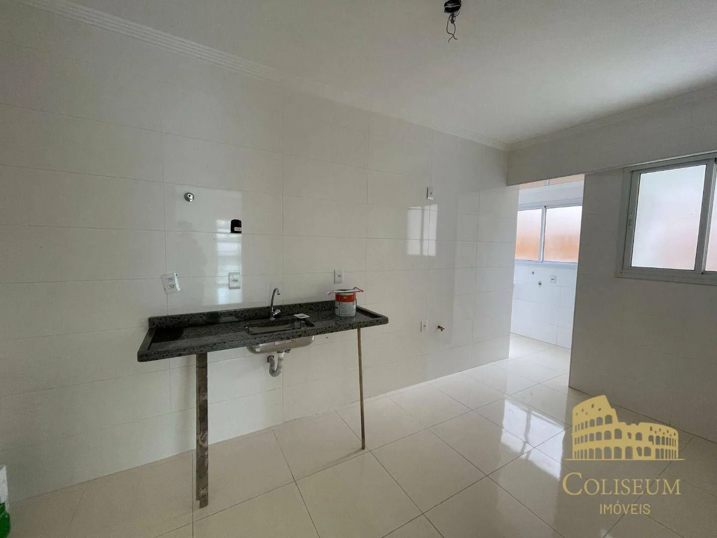 Imagem Apartamento com 3 dormitórios para alugar, 163 m² por R$ 5.000,00/ano - Tupi - Praia Grande/SP