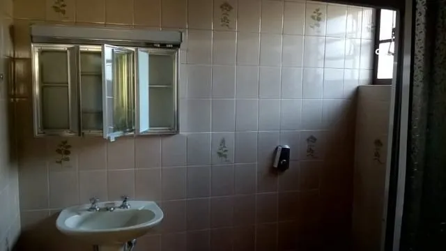Foto do imóvel Casa à venda 3 Quartos, 1 Suite, 2 Vagas, 300M², Chácara Galega, Pindamonhangaba - SP
