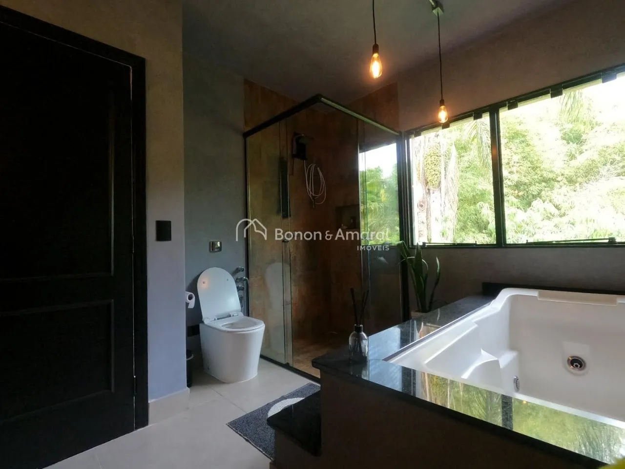Imagem Casa à venda em Bianucci - Poços de Caldas/MG a 250km de São Paulo.
