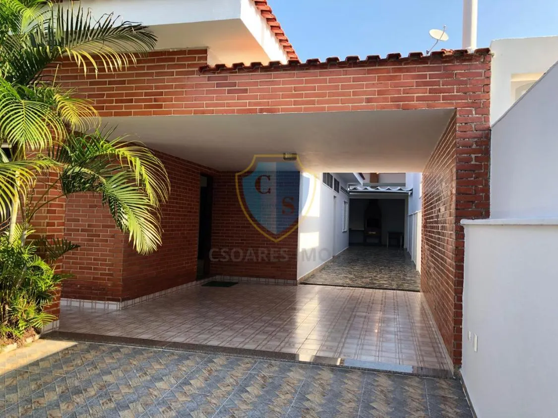 Imagem Casa 3 DormS Com 3 Suítes