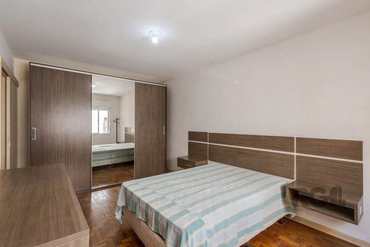 Imagem Apartamento de 3 quartos no bairro Cidade Baixa em Porto Alegre