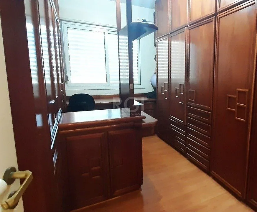 Imagem Cobertura para Venda - 252.17m², 2 dormitórios, sendo 1 suites, 2 vagas - Pátria Nova