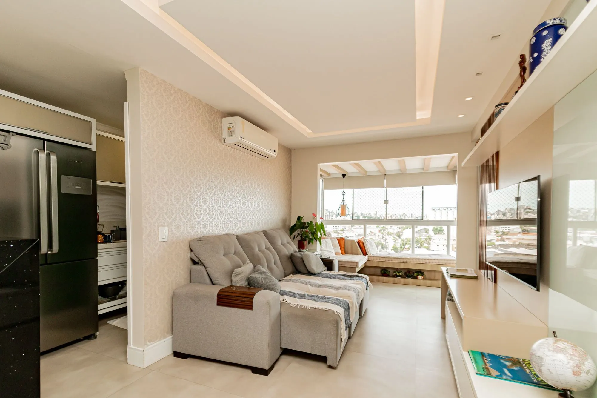 Imagem Apartamento 3 dormitórios, 2 banheiros, 1 vaga coberta e piscinas B. São Geraldo