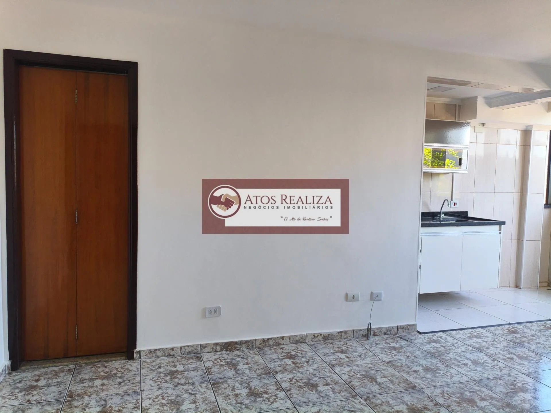 Imagem Prédio com Casas em Balneário São José - SP para Alugar