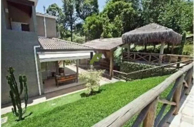 Imagem Casa em Condomínio de Alto Padrão