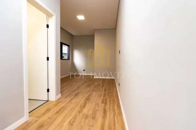 Imagem Magnifica casa Nova três dormitórios suite master espaço gourmet em condominio fechado