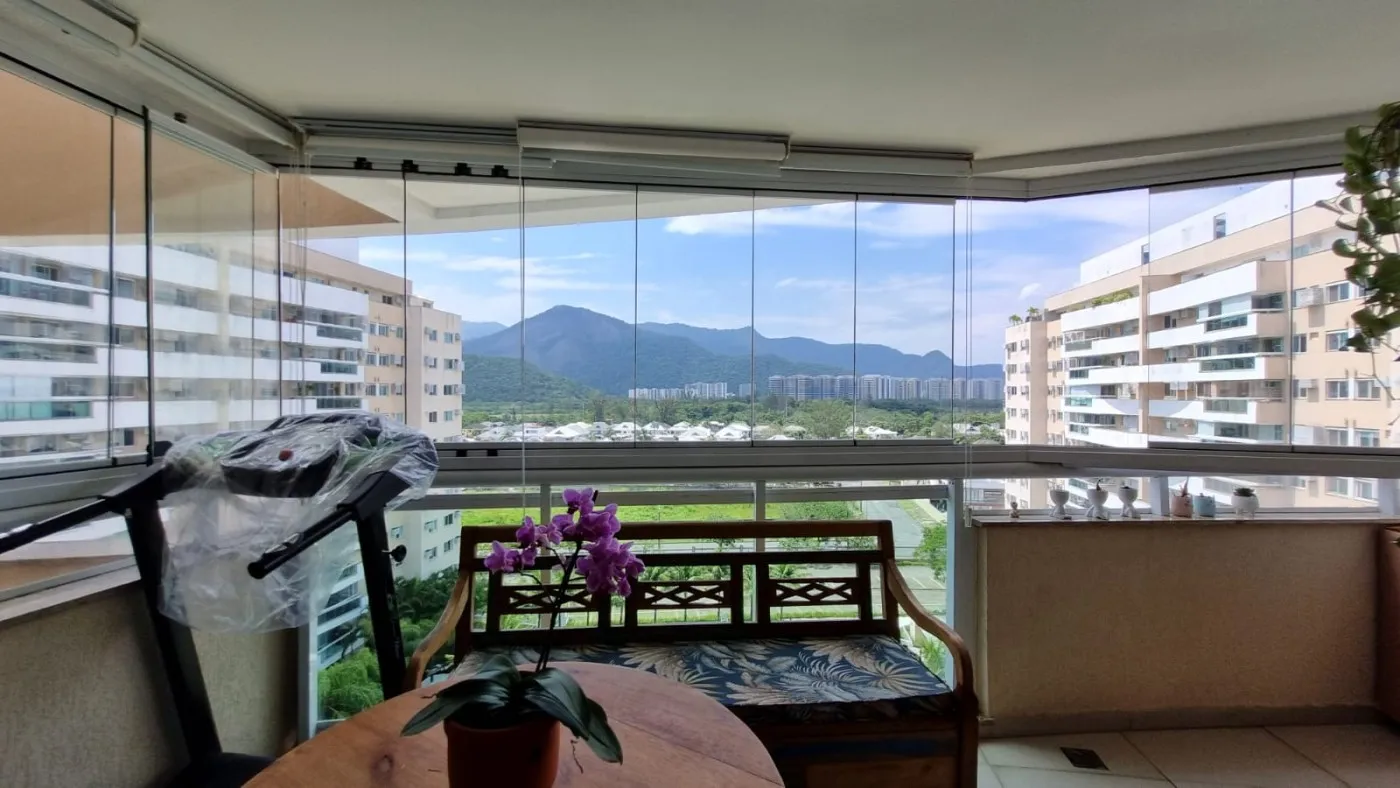 Foto do imóvel Apartamento para Venda em Rio de Janeiro, Barra da Tijuca, 2 dormitórios, 1 suíte, 2 banheiros, 1 vaga