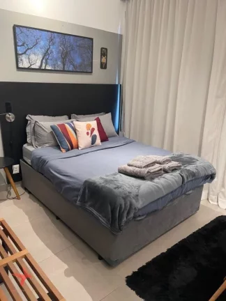 Imagem Imperdível! Apartamento à venda na Vila Olímpia, São Paulo-SP, 1 quarto, 1 suíte, 1 sala, 1 banheiro, 1 vaga, 28m².