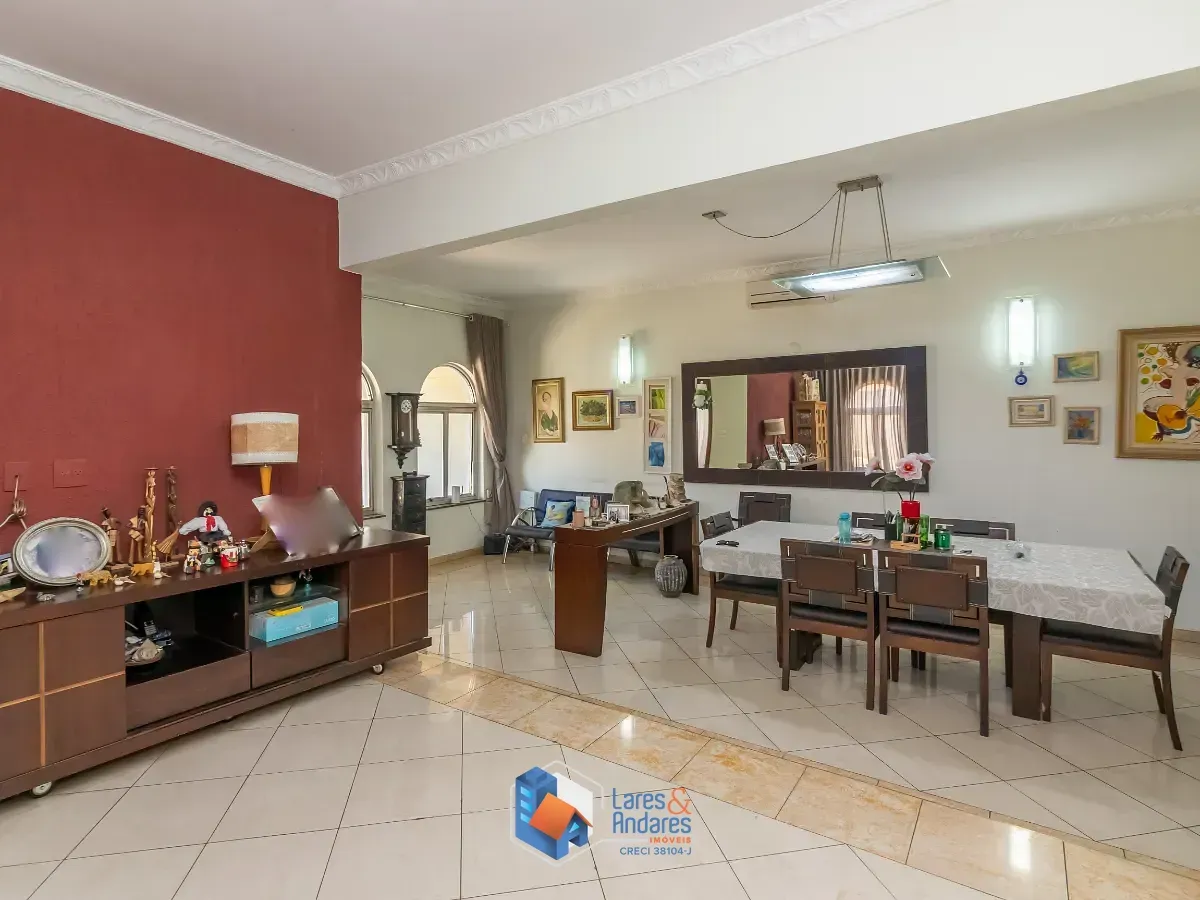 Imagem Casa para venda em Jardim São Paulo(Zona Norte) com 4 quartos, sendo 3 suítes, 315m²
