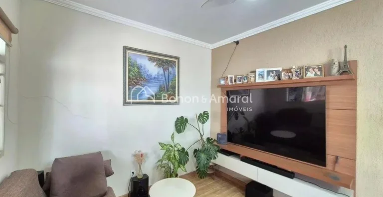 Imagem Localizada na vibrante cidade de Campinas, esta espaçosa casa é uma excelente opção para quem bu...