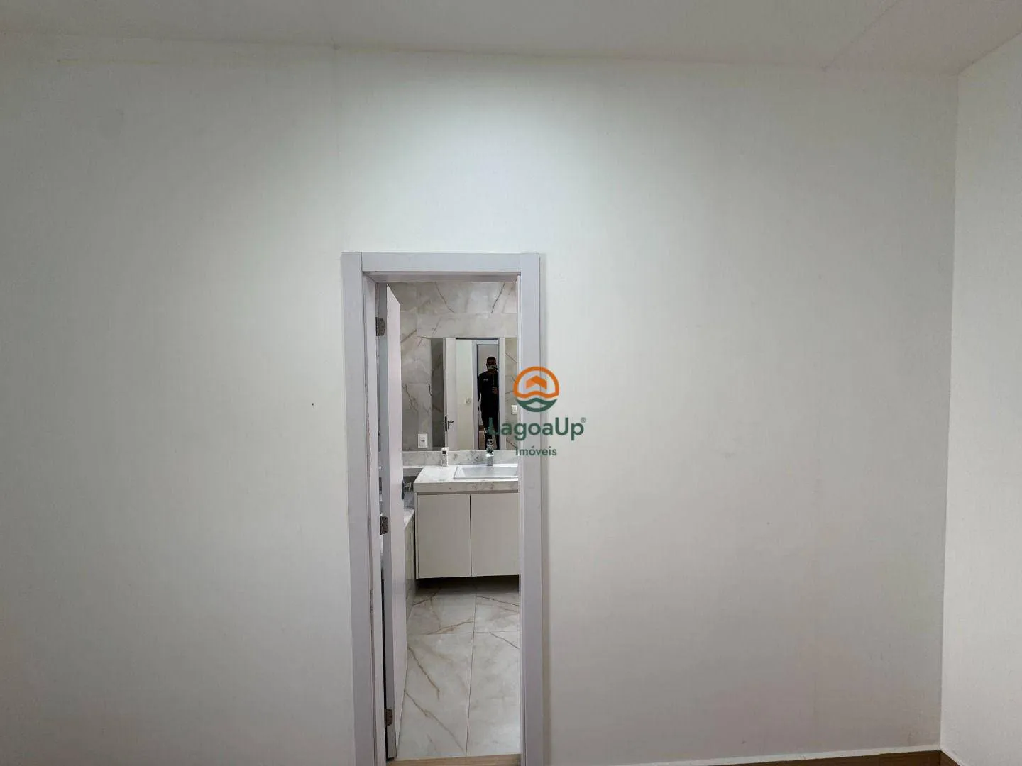 Imagem Casa com 4 dormitórios à venda, 214 m² por R$ 1.290.000,00 - Condomínio Residencial Pequi - Lagoa Santa/MG
