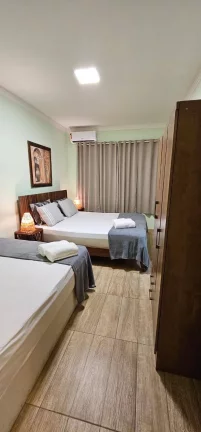 Imagem EXCELENTE CASA PORTEIRA FECHADA