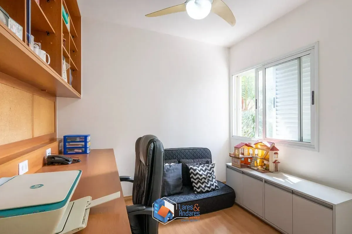 Imagem Casa no condomínio New England Condominium para venda e locação com 4 quartos, sendo 2 suítes, 292m²