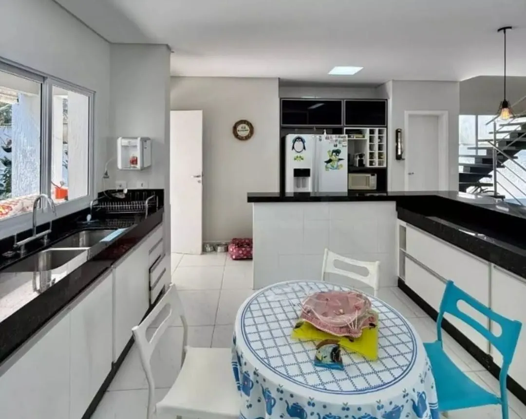 Imagem Casa para Venda em Bertioga, Riviera, 3 dormitórios, 3 suítes, 4 banheiros, 3 vagas